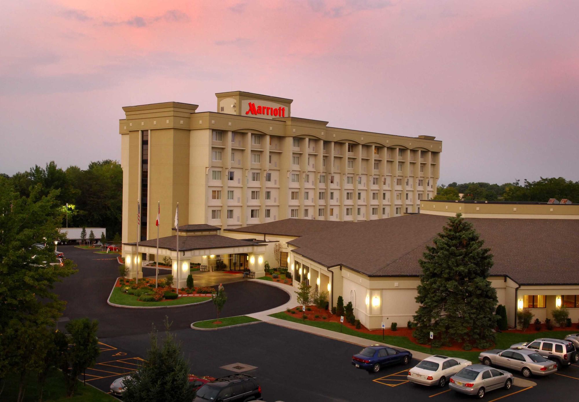 Rochester Airport Marriott Exteriör bild